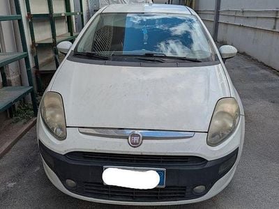 Usata Fiat Punto Evo 77 CV (56 kW) 2011 Bianco Utilitaria