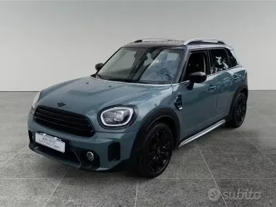 Usata Mini Cooper Countryman 136 CV (100 kW) 2023 Sage green metallizzato SUV