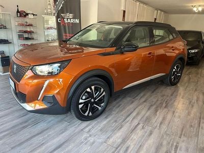 Usata Peugeot e-2008 Allure 56 kW (77 CV) 2020 Arancione SUV