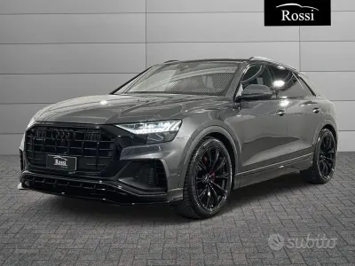 Usata Audi Q8 286 CV (210 kW) 2023 Grigio SUV