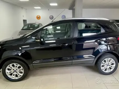 Begagnad Ford Ecosport Titanium 90 HK (66 kW) 2015 Svart SUV