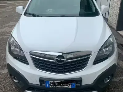 Usata Opel Mokka 140 CV (102 kW) 2016 Bianco SUV