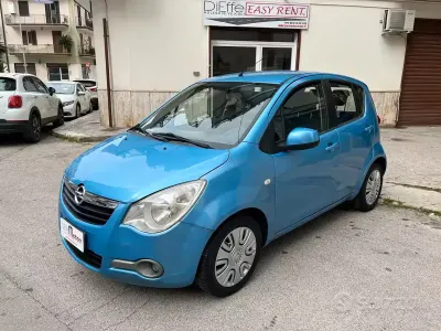 Usata Opel Agila Enjoy 86 CV (63 kW) 2009 Bluazzurro Utilitaria