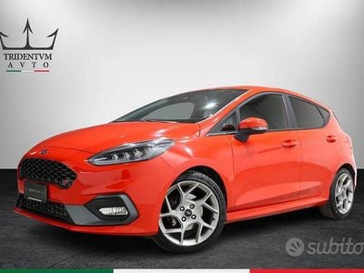 Usata Ford Fiesta ST 205 CV (150 kW) 2018 Rosso Utilitaria