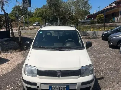 Usata Fiat Panda Classica 80 CV (58 kW) 2012 Bianco Utilitaria