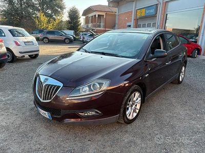 Viola Usata 2009 Lancia Delta Utilitaria | 2000 € (Buon prezzo)
