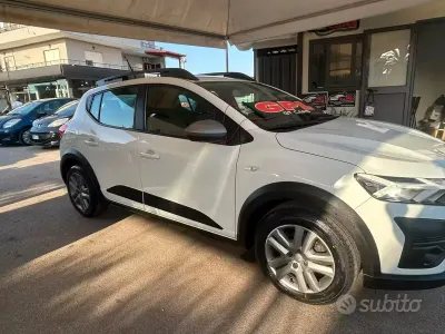 Usata Dacia Sandero Extreme 101 CV (74 kW) 2023 Bianco Berlina