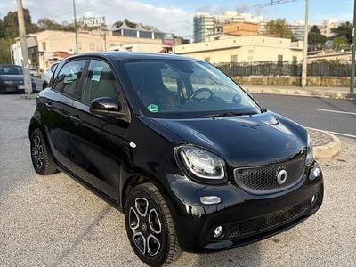 Usata Smart ForFour Prime 70 CV (51 kW) 2016 Nero Utilitaria
