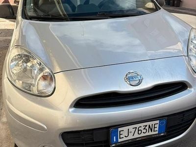 Usata Nissan Micra 80 CV (58 kW) 2011 Grigio Utilitaria