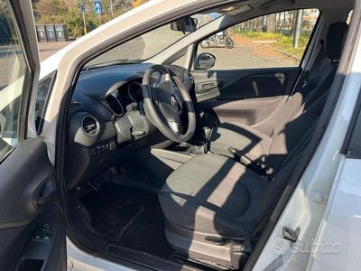 Usata Fiat Punto Easy 75 CV (55 kW) 2015 Bianco Furgone