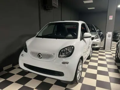 Usata Smart ForTwo Cabrio Passion 90 CV (66 kW) 2019 Bianco Cabrio