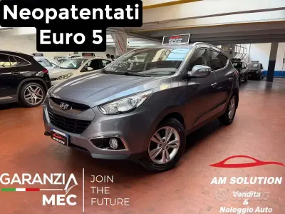 Usata Hyundai ix35 135 CV (99 kW) 2013 Grigio SUV