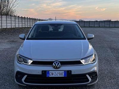 Usata VW Polo Life 80 CV (58 kW) 2023 Beige Berlina