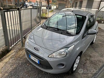 Usata Ford Ka 69 CV (50 kW) 2016 Grigio Utilitaria