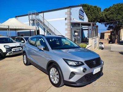 Usata Seat Arona Style 95 CV (69 kW) 2022 Grigio SUV