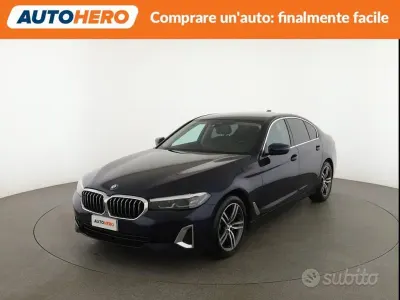 Usata BMW 520 Luxury Line 190 CV (139 kW) 2022 Blu Berlina