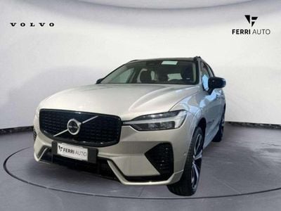 Nuova Volvo XC60 Plus 250 CV (183 kW) 2026 Grigio SUV
