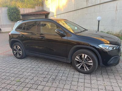 usata Mercedes GLA180 Black night