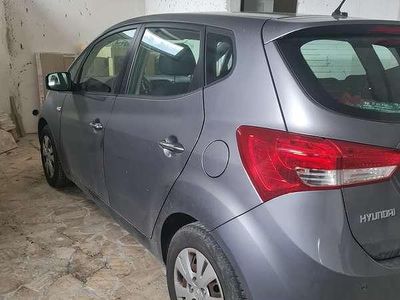 Usata Hyundai ix20 90 CV (66 kW) 2014 Grigio Utilitaria
