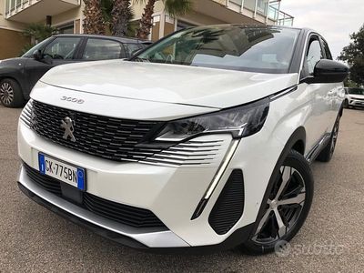 Usata Peugeot 3008 Allure 131 CV (96 kW) 2022 Bianco SUV