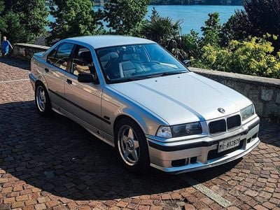 Usata BMW 320 150 CV (110 kW) 1991 Grigio Berlina