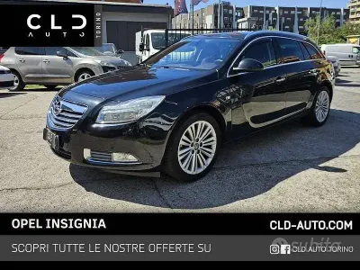 Usata Opel Insignia Cosmo 160 CV (117 kW) 2013 Nero Station wagon
