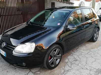 Nero Usata 2008 VW Golf V Berlina | 4250 € (Buon prezzo)