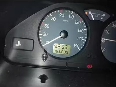 Usata Citroën Saxo 50 CV (36 kW) 2000 Blu Utilitaria