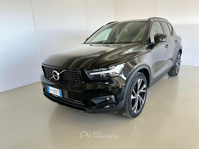 Usata Volvo XC40 R-Design 150 CV (110 kW) 2018 Nero SUV