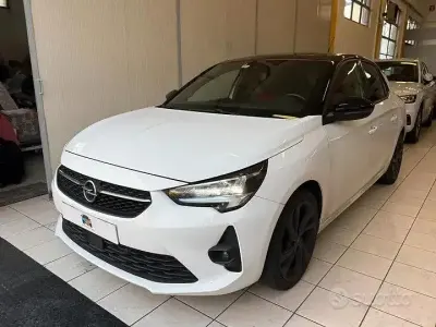 Usata Opel Corsa GS Line 102 CV (75 kW) 2020 Bianco Utilitaria