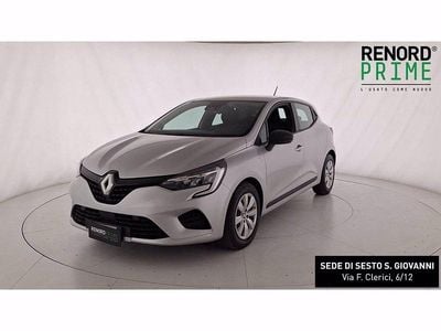 Używany Renault Clio V Life 67 KM (49 kW) 2022 Srebrny