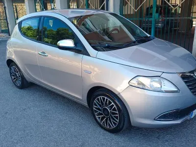 Usata Lancia Ypsilon S 95 CV (69 kW) 2011 Grigio Utilitaria