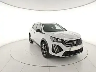 Käytetty Peugeot 2008 Allure 101 HP (74 kW) 2024 Valkoinen Katumaasturi