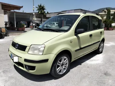 Usata Fiat Panda Dynamic 60 CV (44 kW) 2006 Verde Utilitaria