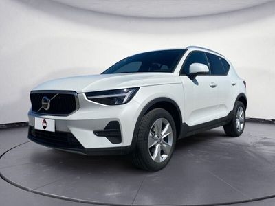 usata Volvo XC40 T2 automatico Core nuova a Pordenone