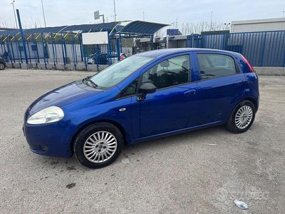 Usata Fiat Grande Punto 65 CV (47 kW) 2007 Blu Utilitaria