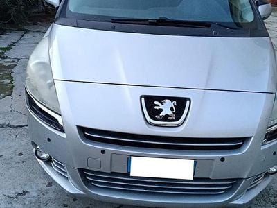 Usata Peugeot 5008 2010 Grigio Monovolume