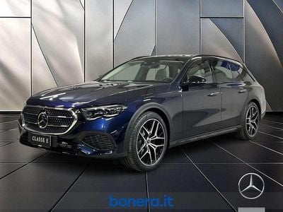 Blu Nuova 2025 Mercedes E220 Premium Station wagon | 77.700 € (Super prezzo)
