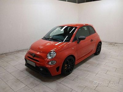 Arancione Usata 2023 Abarth 695 Competizione Utilitaria | 27.990 € (Cara)