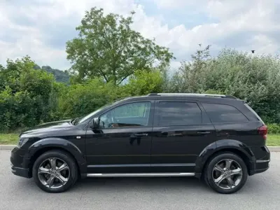 Usata Fiat Freemont Cross 170 CV (125 kW) 2014 Nero SUV