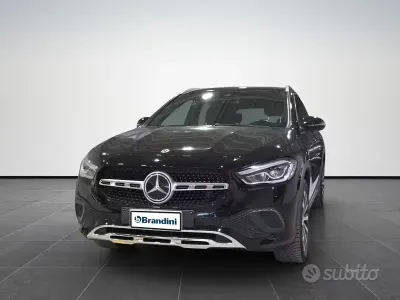 Begagnad Mercedes GLA220 Premium 190 HK (139 kW) 2020 Svart SUV