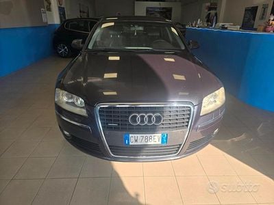 Usata Audi A8 233 CV (171 kW) 2005 Nero Berlina
