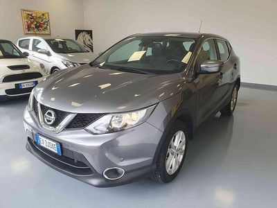 Usata Nissan Qashqai Acenta 115 CV (84 kW) 2014 Grigio SUV