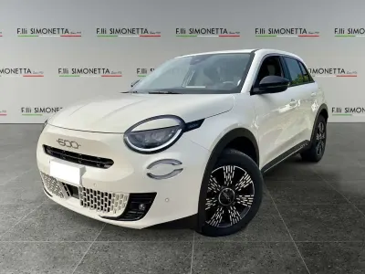 Usata Fiat 600 145 CV (106 kW) 2025 Other SUV