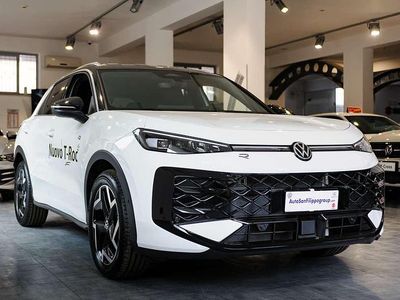 Nuova VW T-Roc R-line 150 CV (110 kW) 2026 Bianco tetto nero SUV