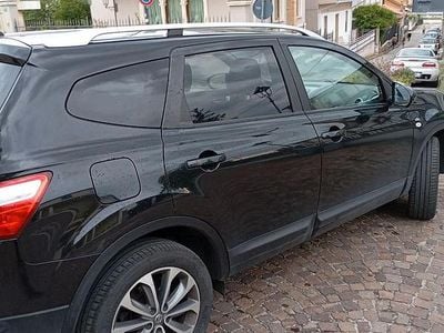 Usata Nissan Qashqai +2 N-TEC 150 CV (110 kW) 2010 Nero SUV
