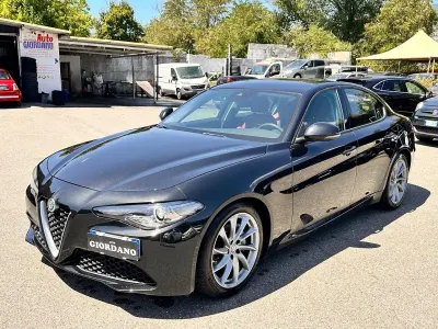 Usata Alfa Romeo Giulia Business 180 CV (132 kW) 2016 Nero Berlina