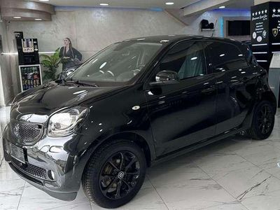 usata Smart ForFour PRIME TOTAL BLACK EDITION 1.0 BENZ 71CV-UFF ITALIA