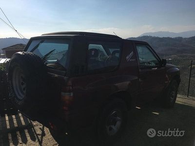 Usata Opel Frontera Sport 1994 Rosso SUV