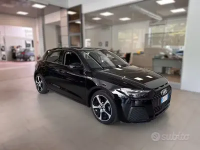 Usata Audi A1 110 CV (80 kW) 2022 Nero SUV